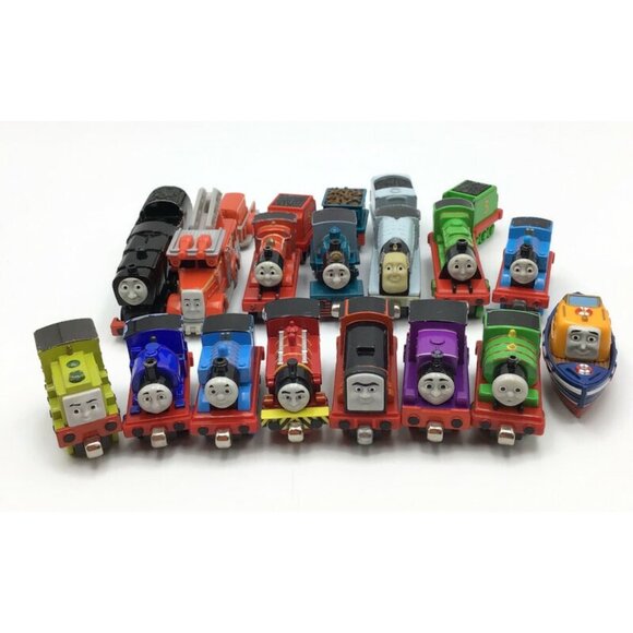 Thomas the Tank Engine 21 Pc. Diecast Trains Push Pull Take Along Friends Lot - Picture 1 of 16